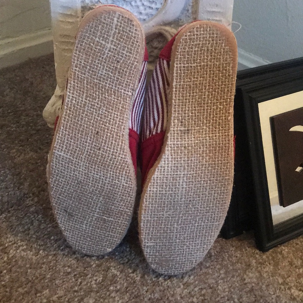 Red toms - Picture 3 of 3